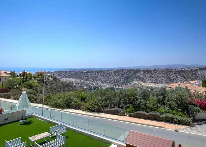 Modern Oceanus, Theseus Village, Aphrodite Hills Lägenhet