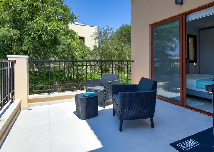 Modern Oceanus, Theseus Village, Aphrodite Hills