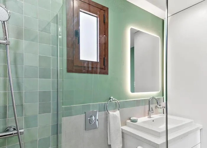 Modern Oceanus, Theseus Village, Aphrodite Hills